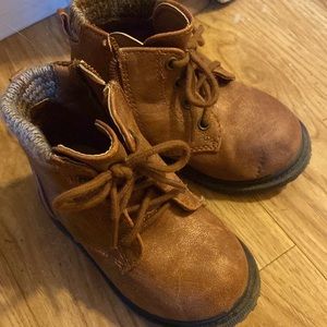 My daughter wore these boots just a few times.